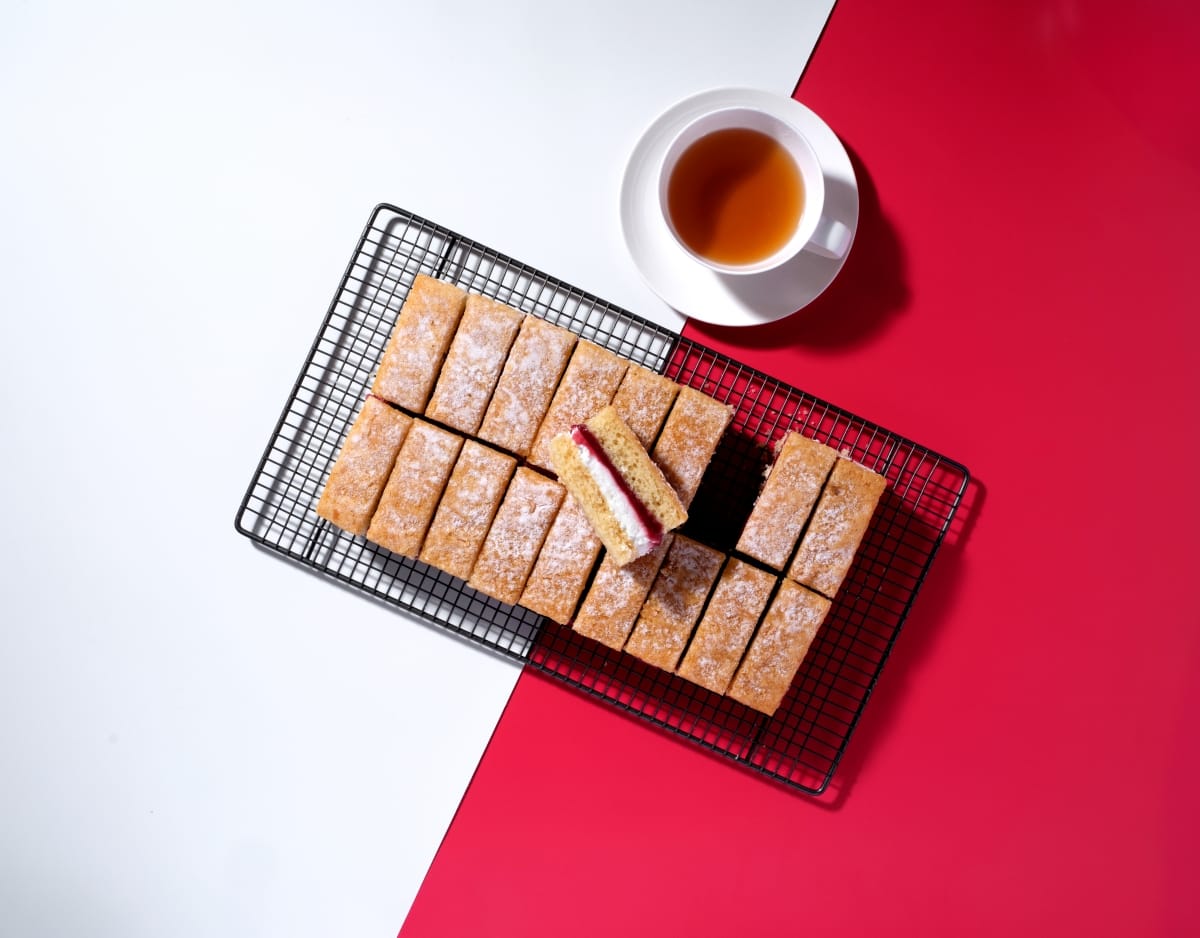 Seasonal Cake Trends and Flavour Forecasts