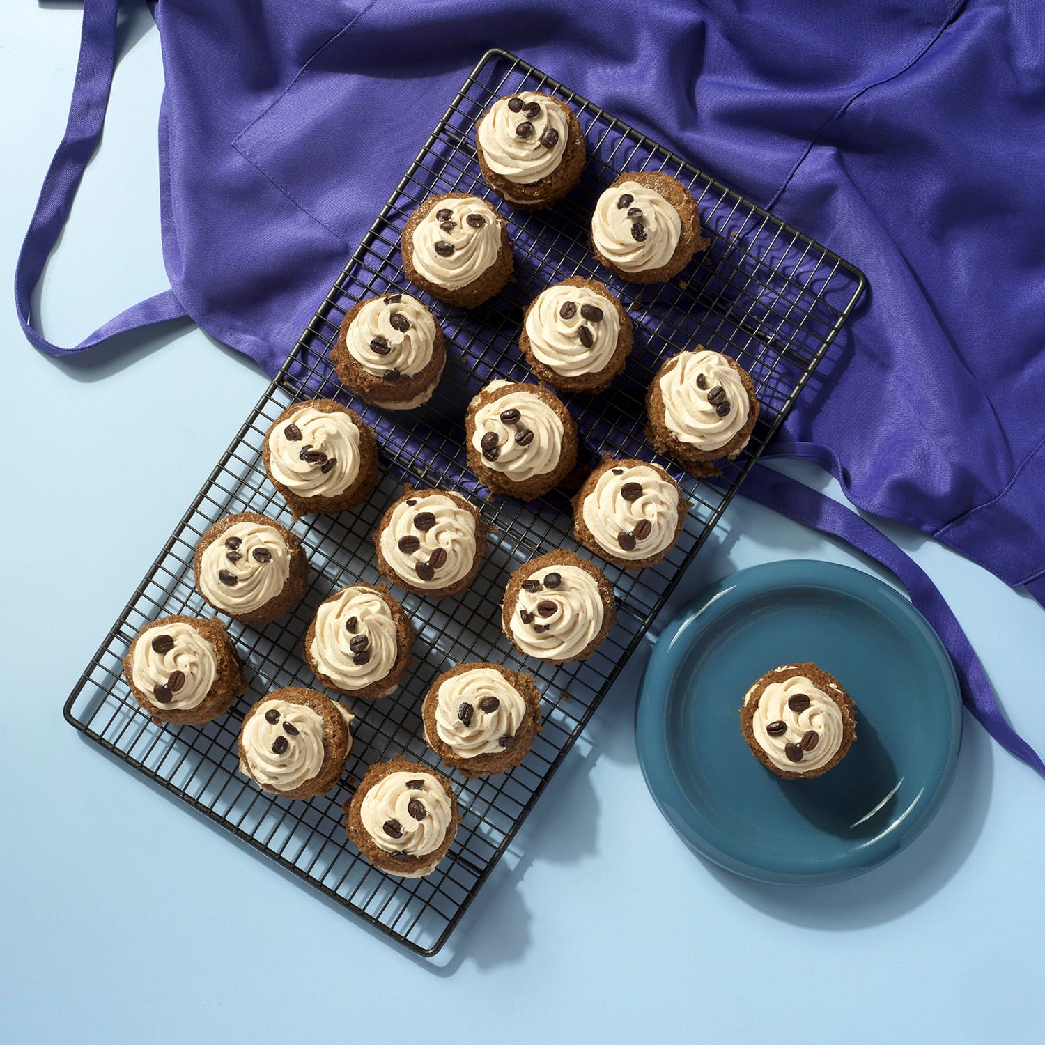 Little Latte Mini Cake