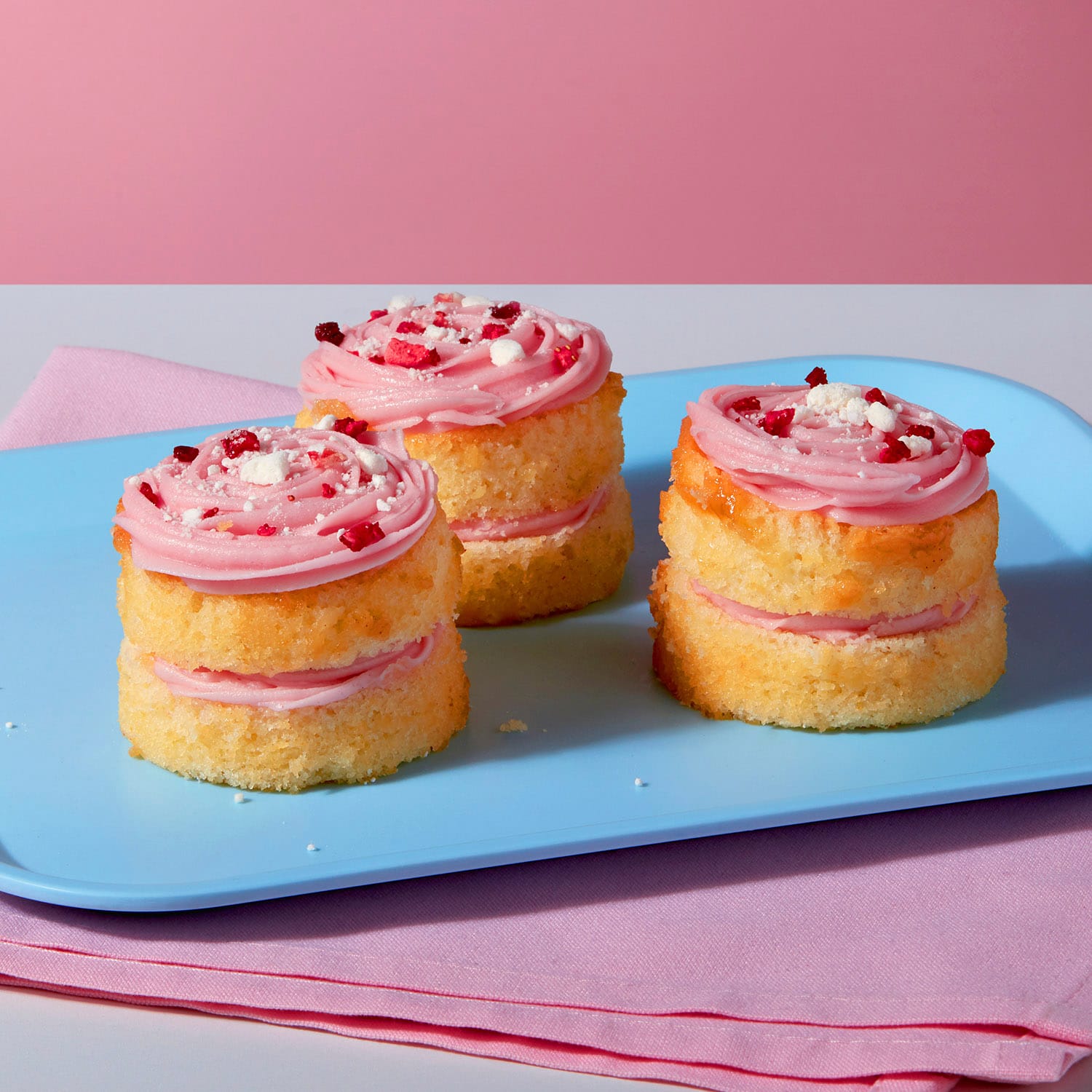 Eton Mess Mini Cake